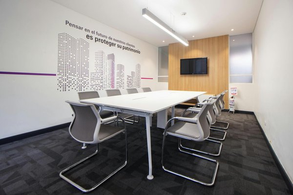 Maximizing Email Marketing: Strategies for UK Subscription Box Services to Showcase Exciting New Features